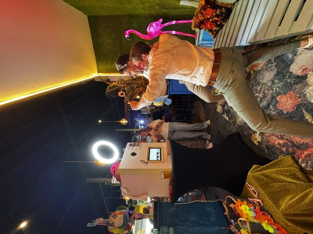Groep vrienden tijdens evenement